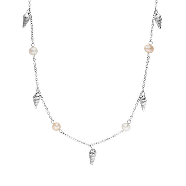 PURELEI Akala Kette aus silbernem Edelstahl mit Muschel-Anhängern und feinen Süßwasserperlen, elegant und feminin.