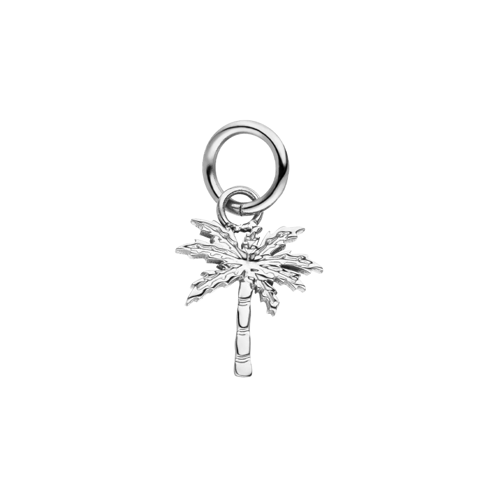 Palmtree Charm von PURELEI, nickelfreier Silberanhänger in Palmblatt-Form, elegant und inspiriert von tropischer Leichtigkeit