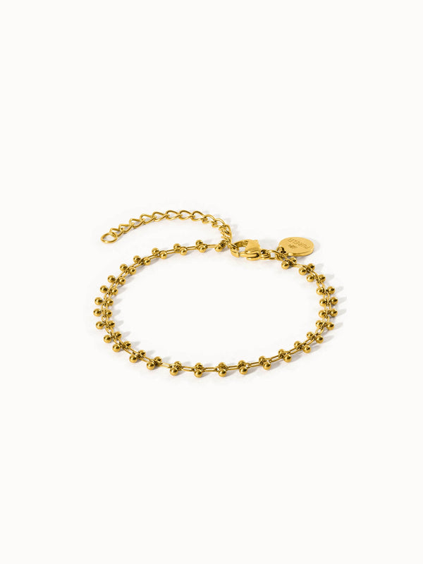 {"color":"Gold", "type":"lead_image"}