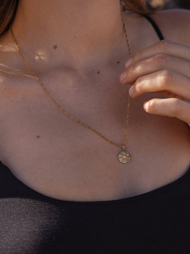 Birthday Flower Necklace - INT PURELEI