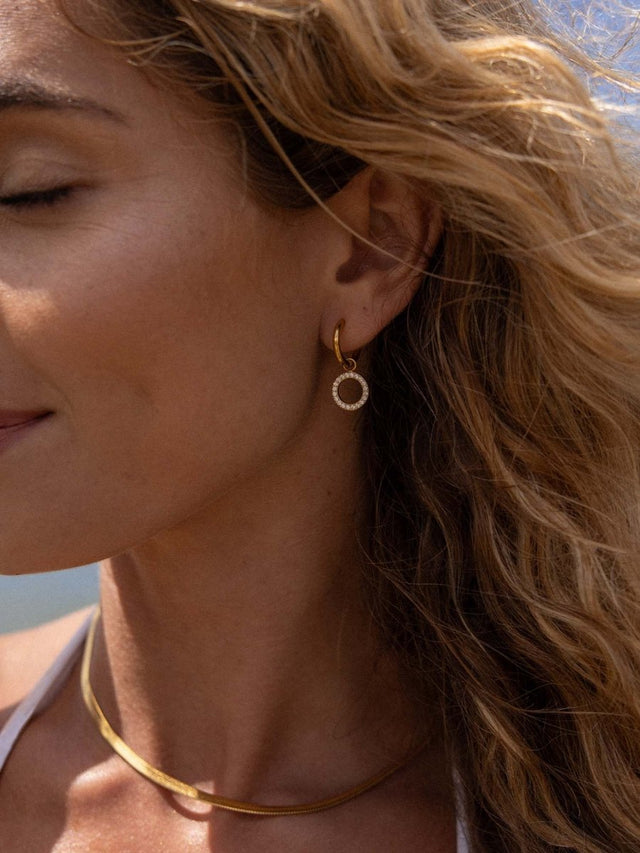 Closed Glow Earring - INT PURELEI