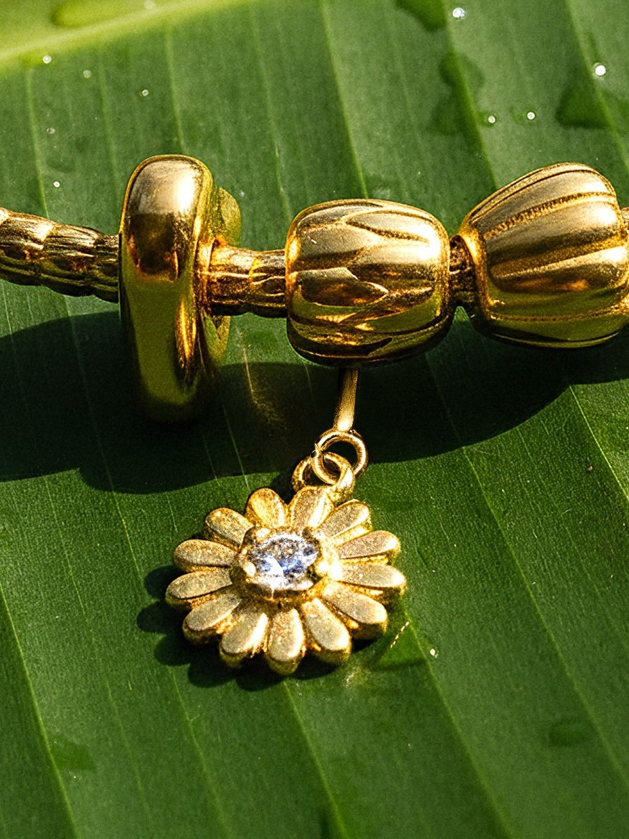 Lei Leaf Stopper Charm - INT PURELEI