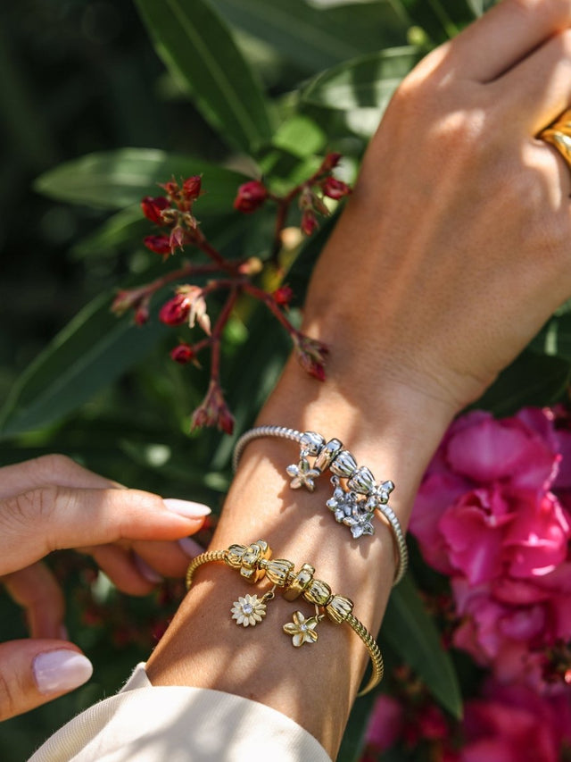 Lei Wax Flower Charm - INT PURELEI