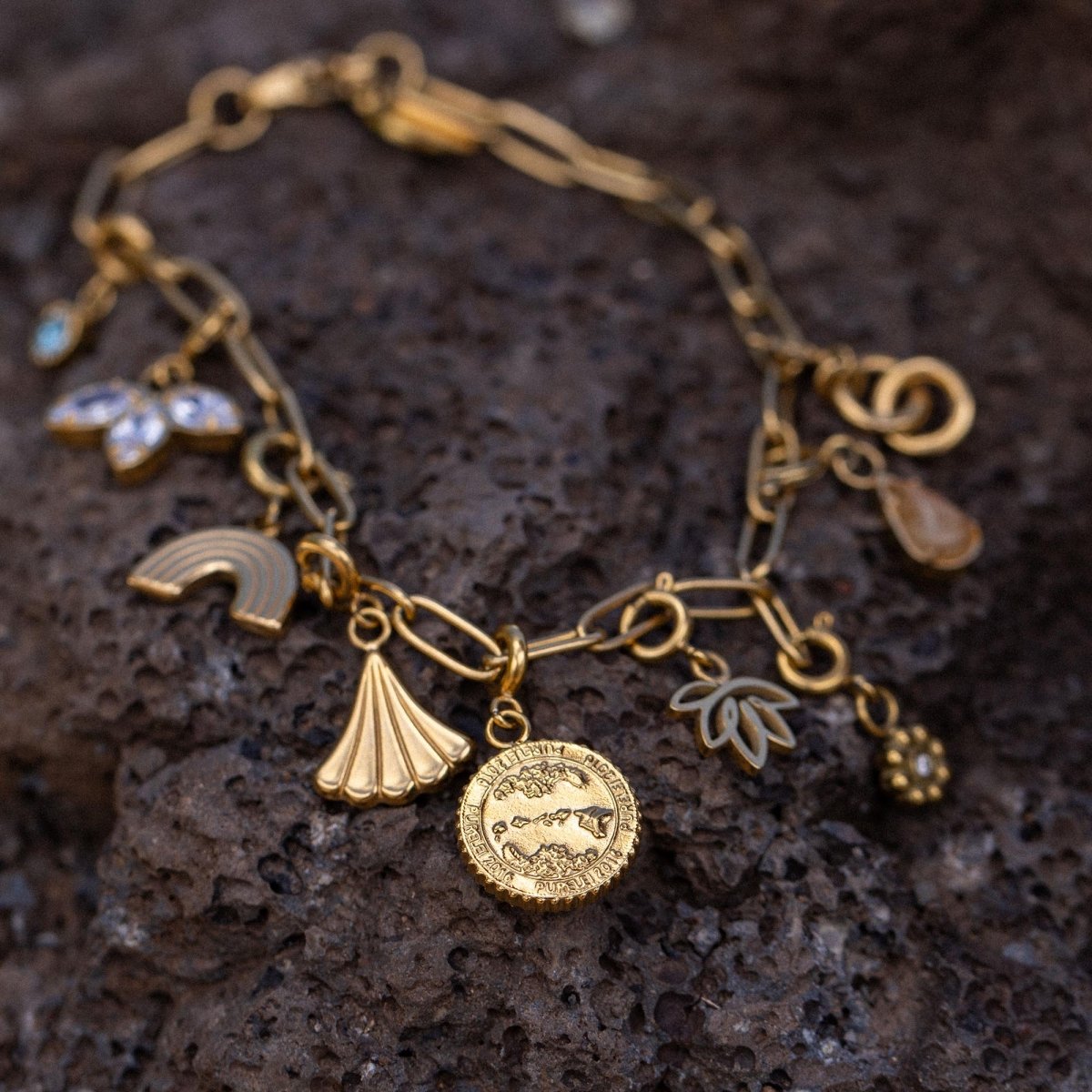 Mahina Club Lei Charm - INT PURELEI