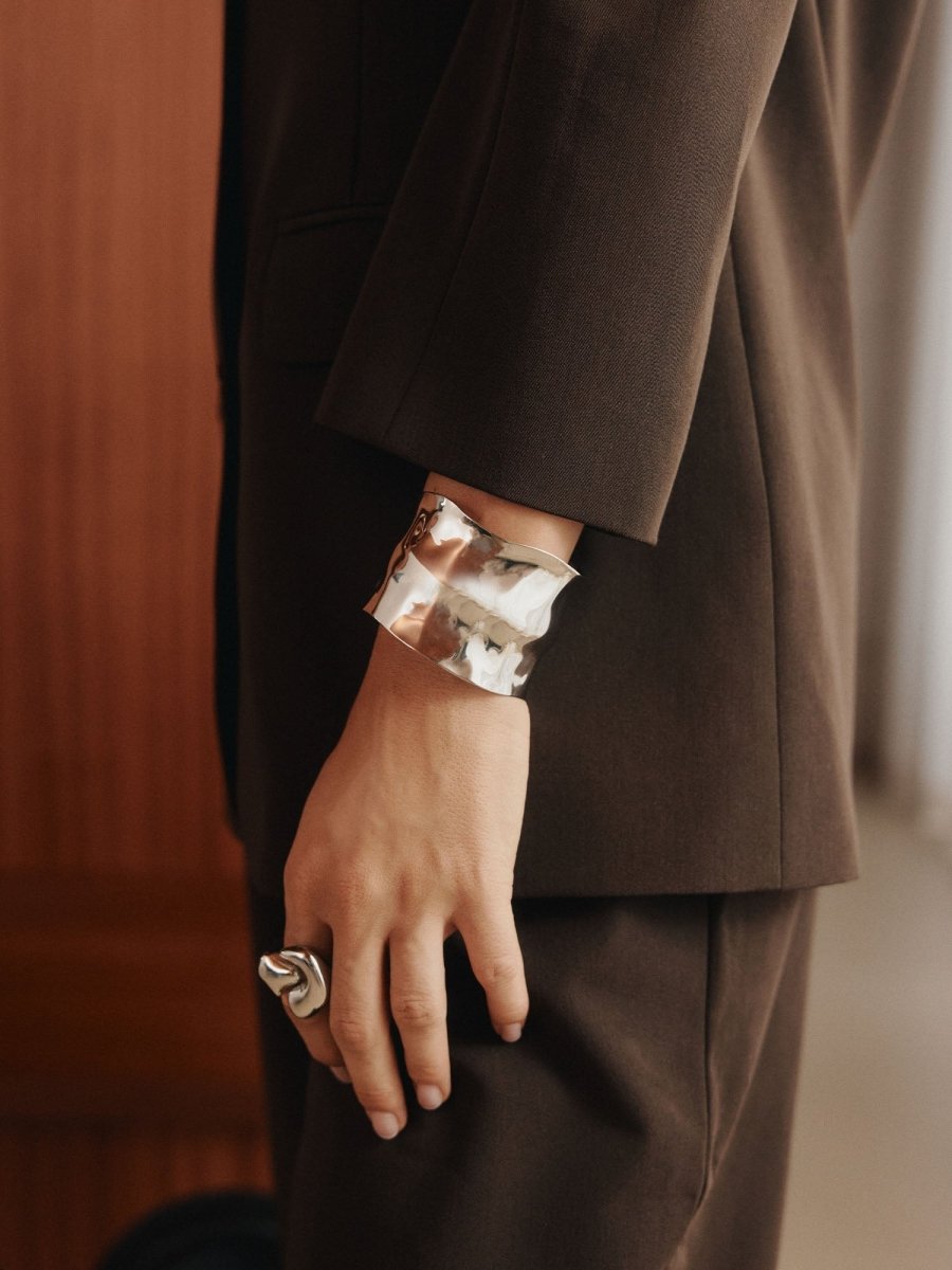 Modern Muse Armcuff - INT PURELEI